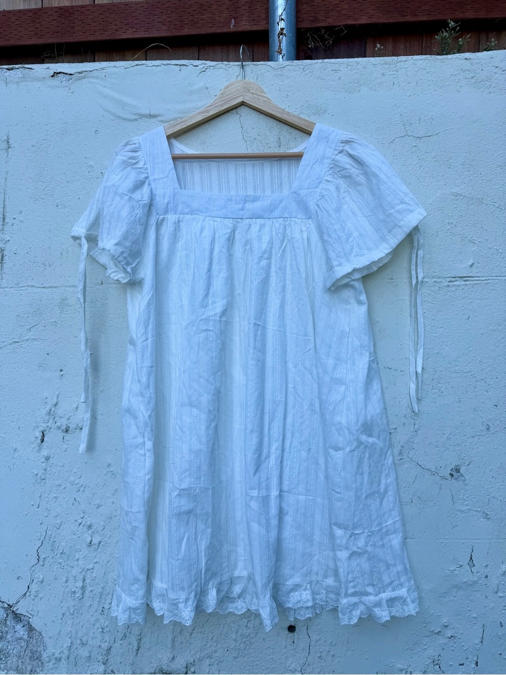 White Square-Neck Cotton Peasant Top